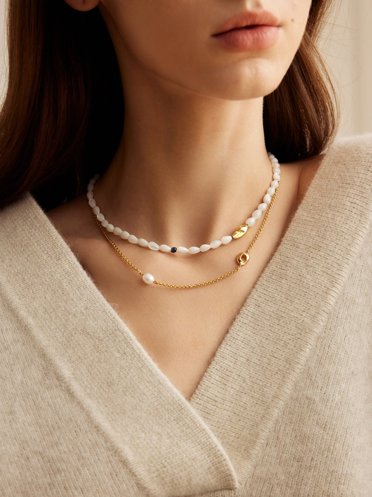 Grotto Pearl Thin Necklace