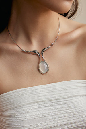 
            
                Load image into Gallery viewer, Embracing Moon Necklace
            
        