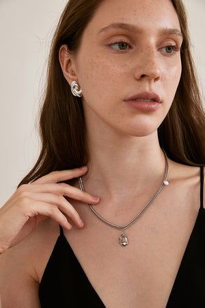 Grotto Pearl Necklace