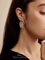 Embracing Moon Earring- Large&Small