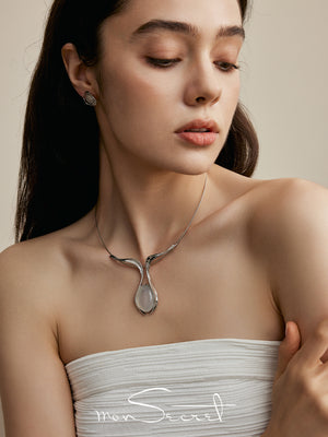 Embracing Moon Necklace