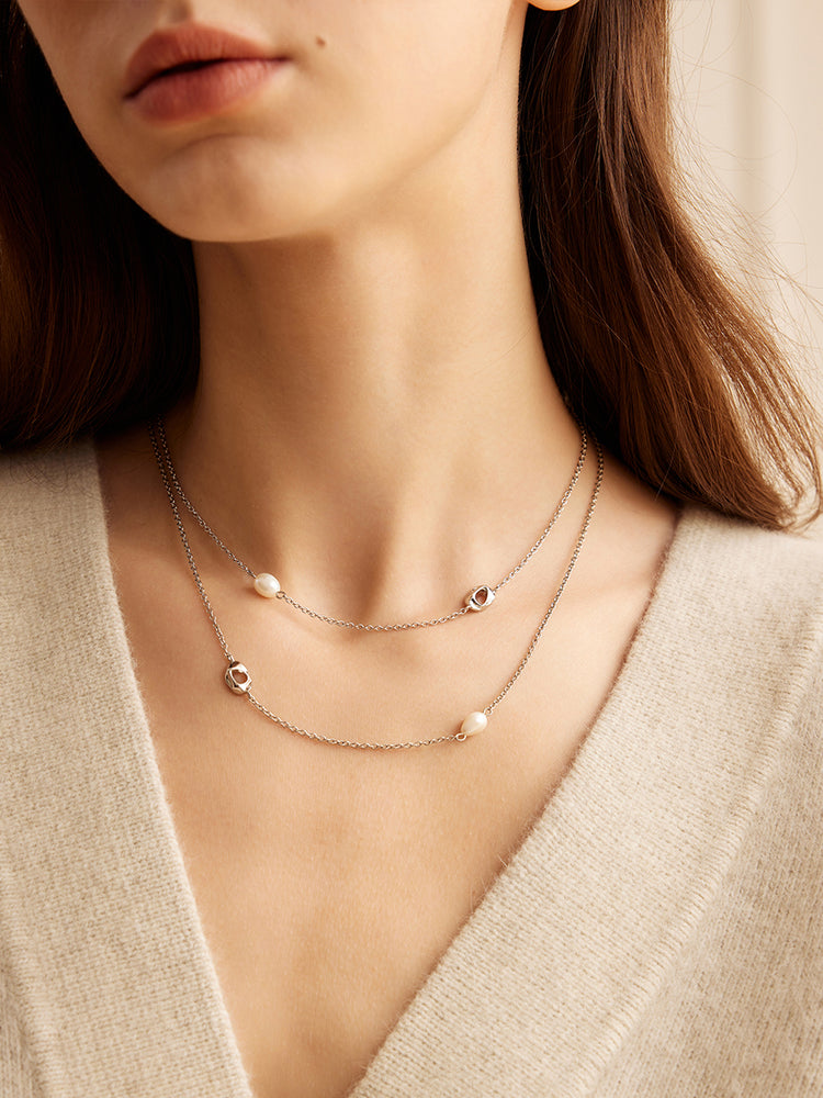 Grotto Pearl Thin Necklace