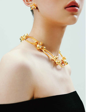 BLOSSOM TAG NECKLACE