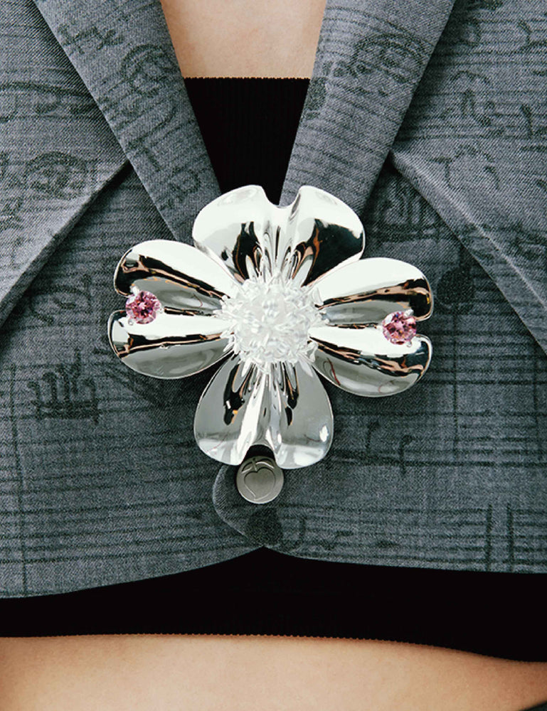 BLOOMING APRIL BROOCH