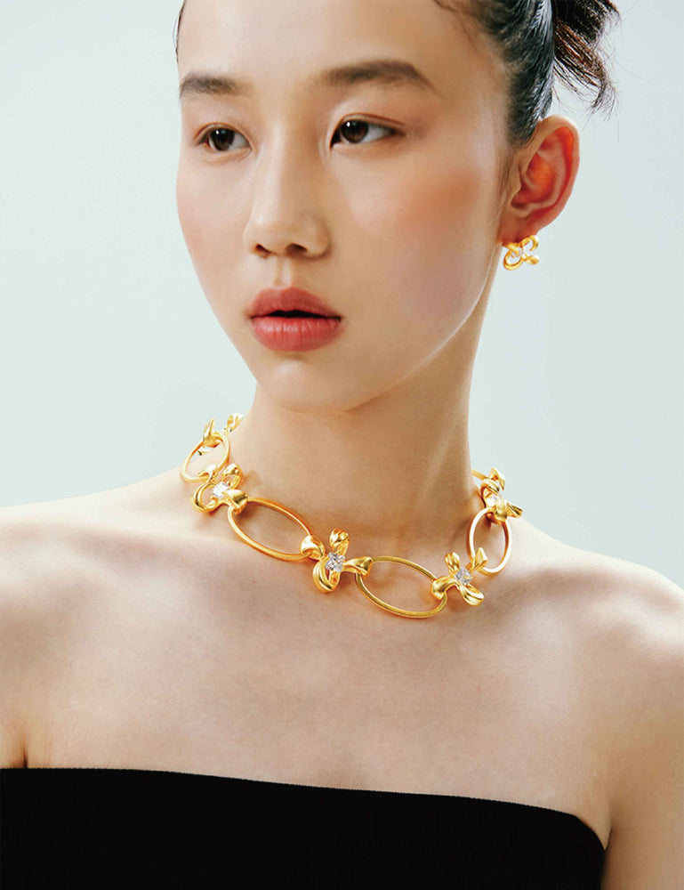 BLOSSOM TAG NECKLACE