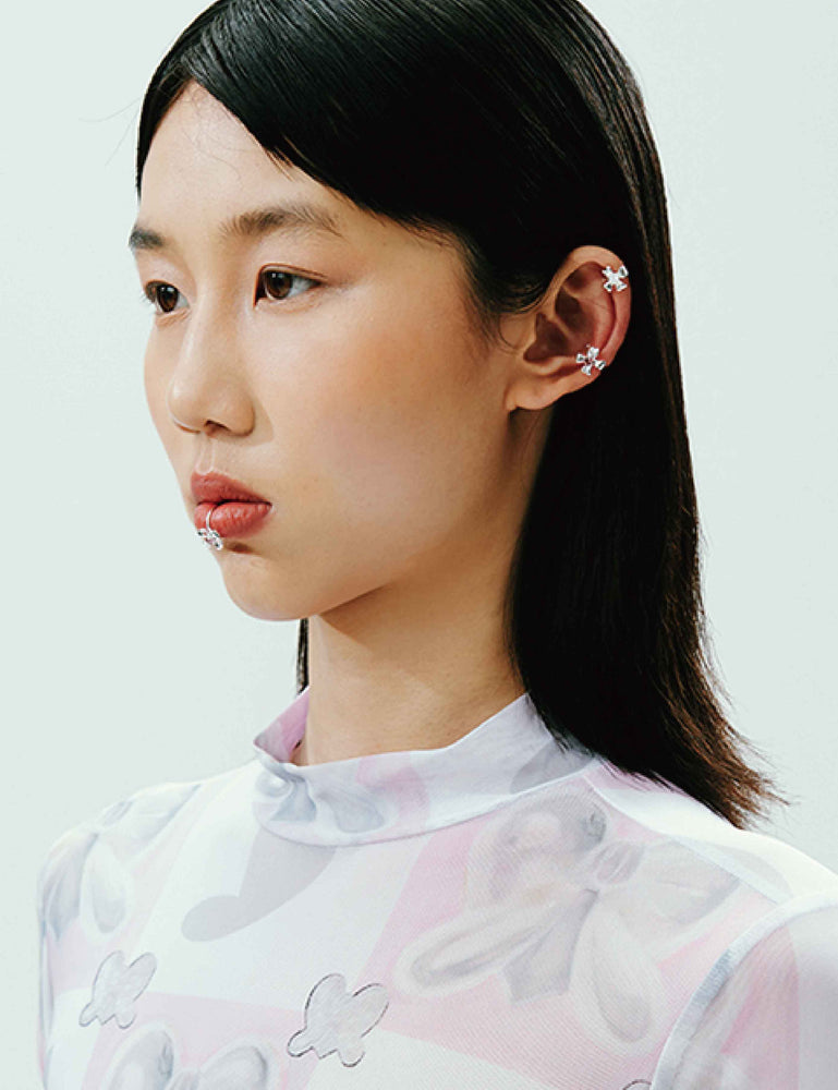 FOUR-CLAW LIP RING