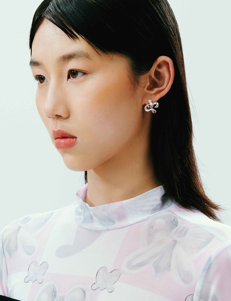 FOUR-CLAW EARRINGS