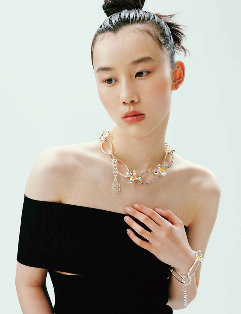 BLOSSOM TAG NECKLACE