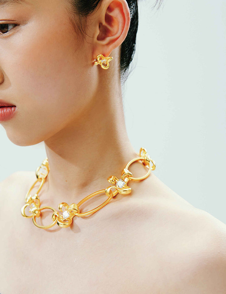 BLOSSOM TAG NECKLACE